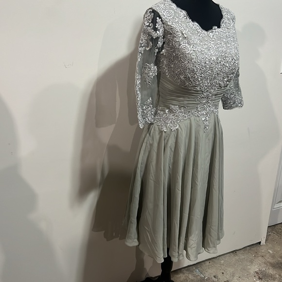 Lover kiss size Small lining 3/4 sleeve with beautiful lace details grey color - Picture 2 of 15